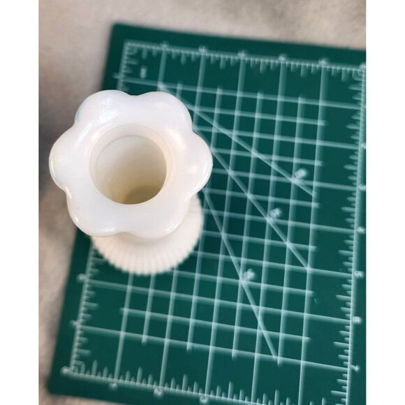 White Milk Glass Bud Vases Set Of 2 With Ribbed & Diamond Pattern Design Vintage - Picture 9 of 13